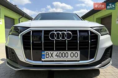Внедорожник / Кроссовер Audi Q7 2020 в 