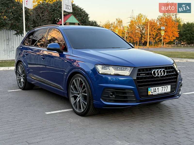 Внедорожник / Кроссовер Audi Q7 2016 в Харькове