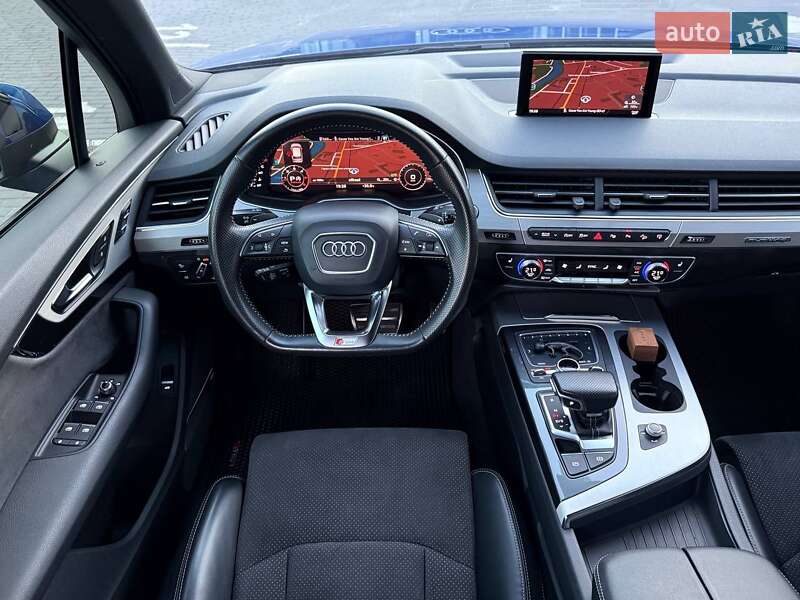 Внедорожник / Кроссовер Audi Q7 2016 в Харькове