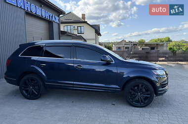 Внедорожник / Кроссовер Audi Q7 2012 в 