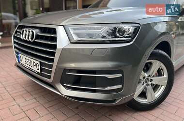 Внедорожник / Кроссовер Audi Q7 2016 в 
