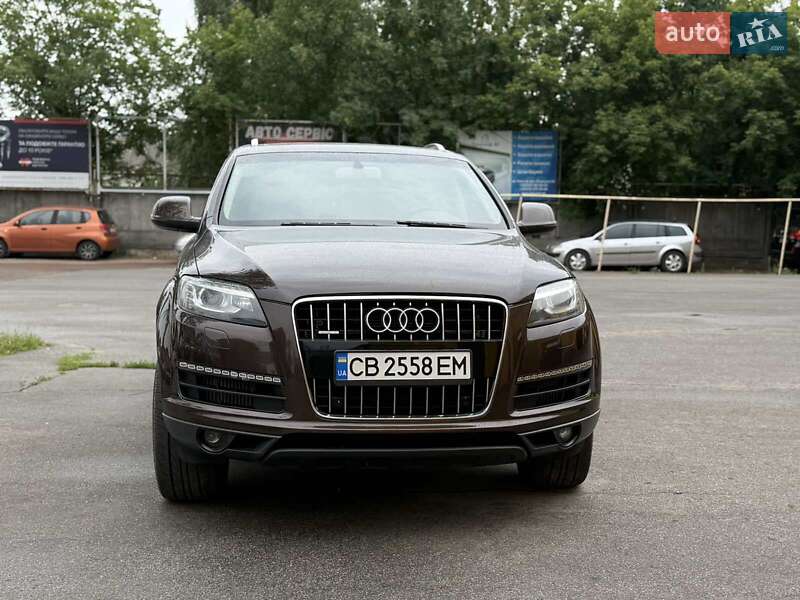 Внедорожник / Кроссовер Audi Q7 2010 в Чернигове