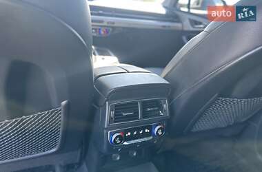 Внедорожник / Кроссовер Audi Q7 2018 в 