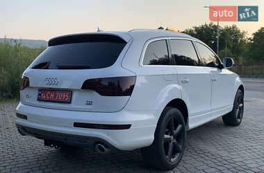 Внедорожник / Кроссовер Audi Q7 2011 в 