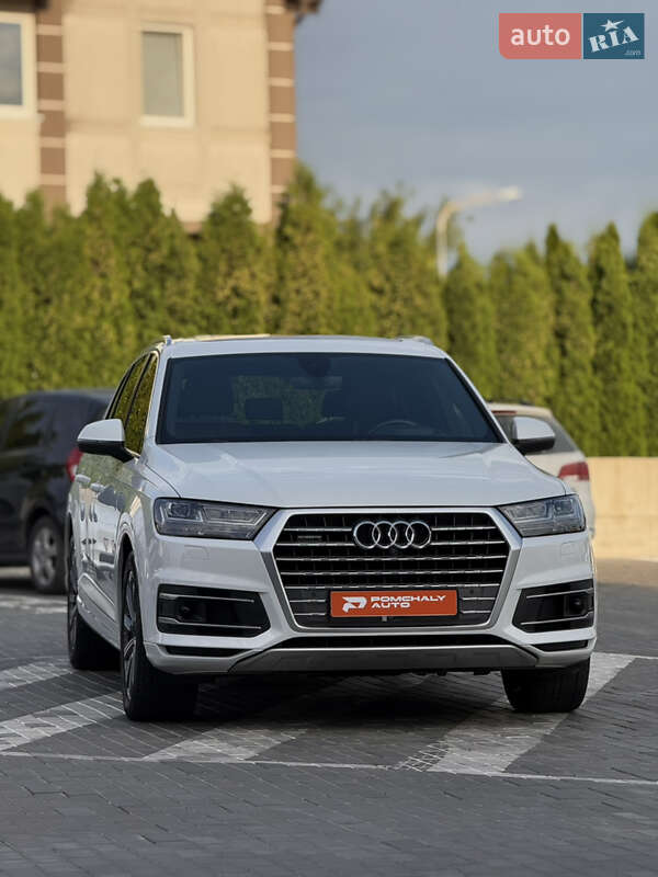 Audi Q7 2016