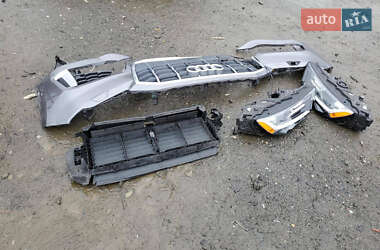 Внедорожник / Кроссовер Audi Q7 2020 в 