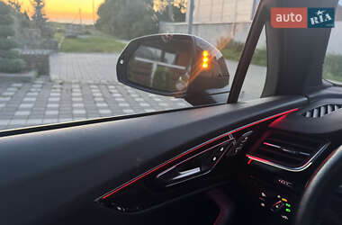 Внедорожник / Кроссовер Audi Q7 2017 в 