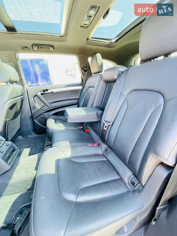 Внедорожник / Кроссовер Audi Q7 2014 в Львове
