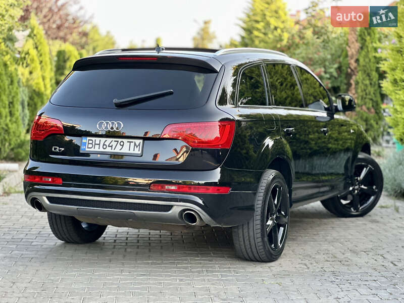 Внедорожник / Кроссовер Audi Q7 2011 в Одессе