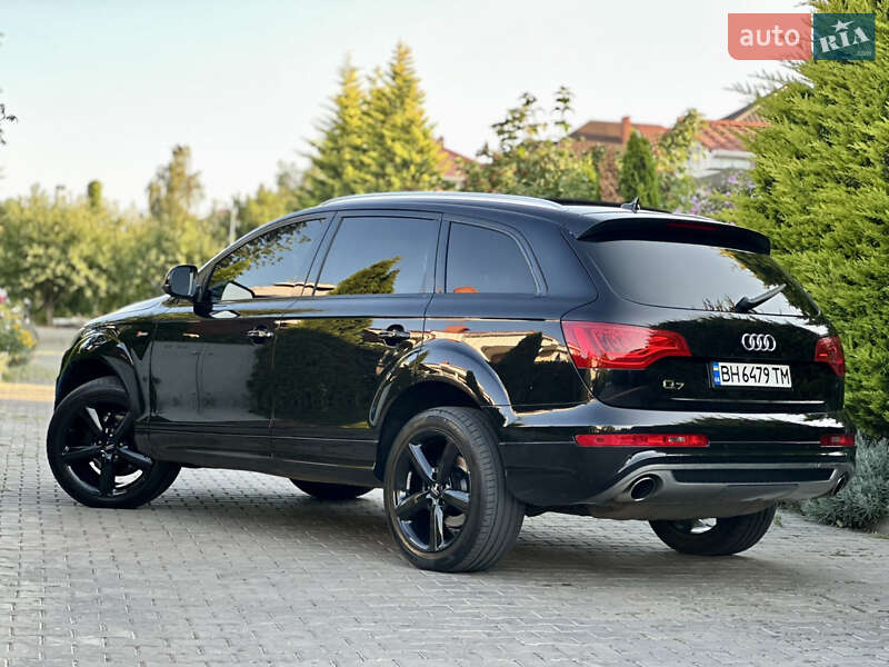 Внедорожник / Кроссовер Audi Q7 2011 в Одессе