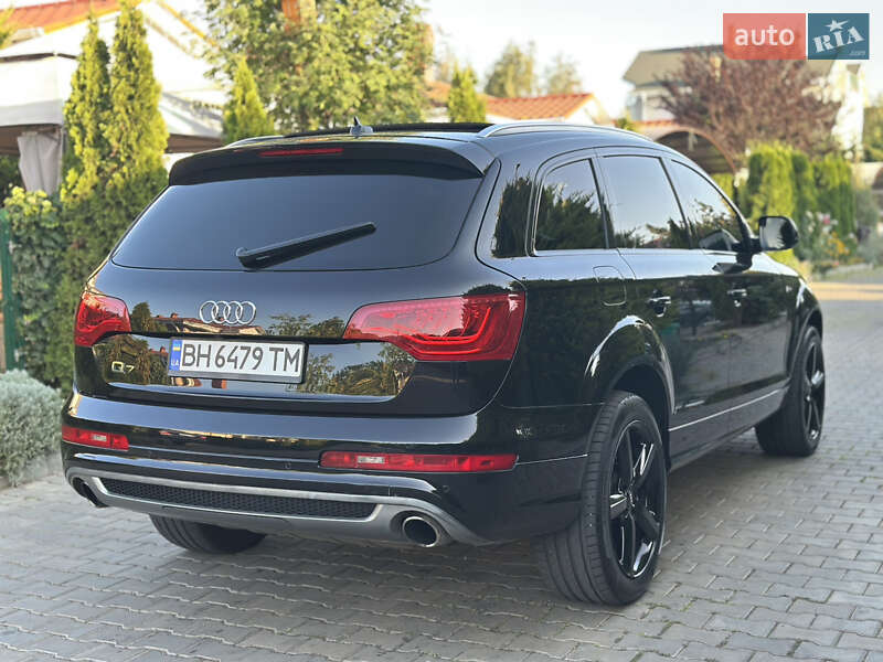 Внедорожник / Кроссовер Audi Q7 2011 в Одессе