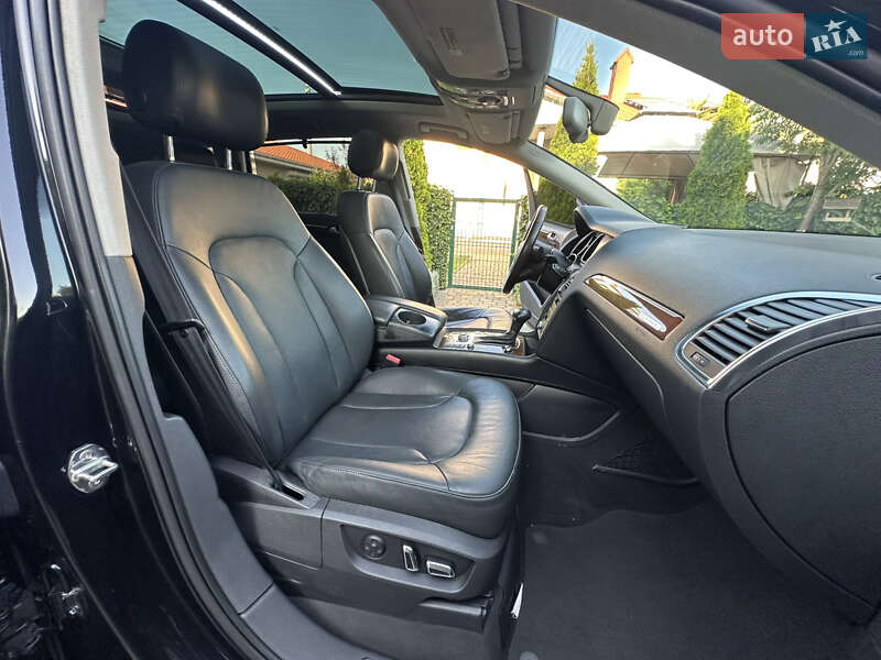 Внедорожник / Кроссовер Audi Q7 2011 в Одессе