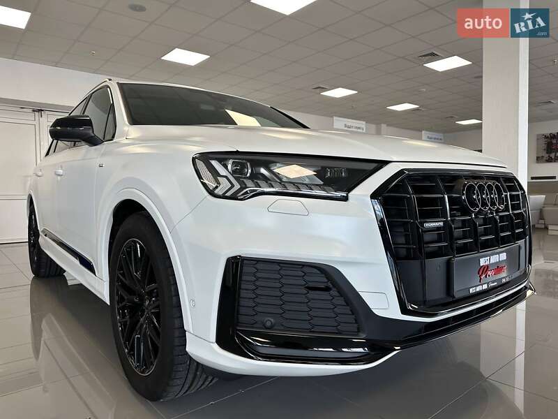 Внедорожник / Кроссовер Audi Q7 2023 в Киеве