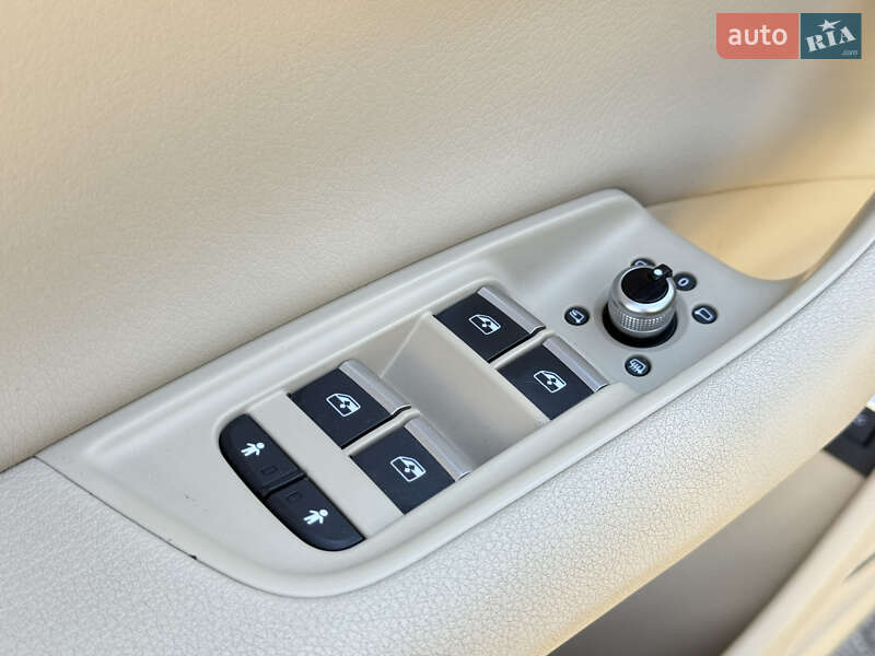 Внедорожник / Кроссовер Audi Q7 2016 в Днепре