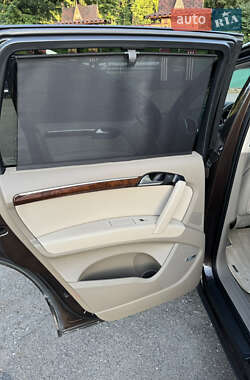 Позашляховик / Кросовер Audi Q7 2011 в 
