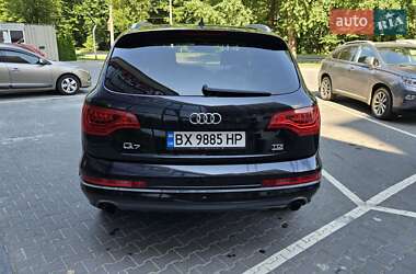 Внедорожник / Кроссовер Audi Q7 2011 в 