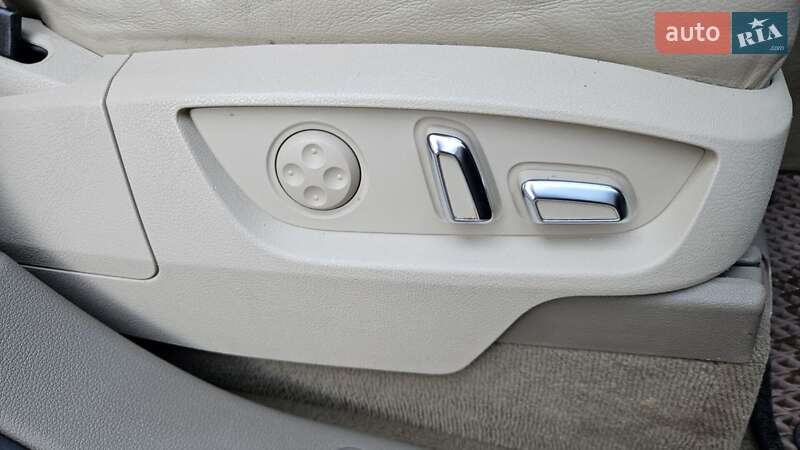 Внедорожник / Кроссовер Audi Q7 2011 в Хмельницком