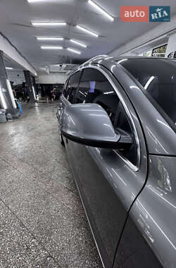 Внедорожник / Кроссовер Audi Q7 2014 в 