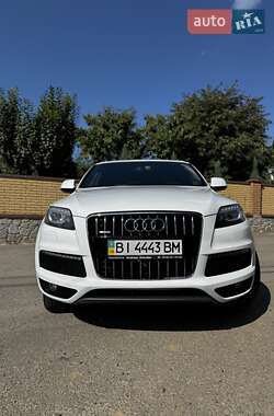 Внедорожник / Кроссовер Audi Q7 2012 в 