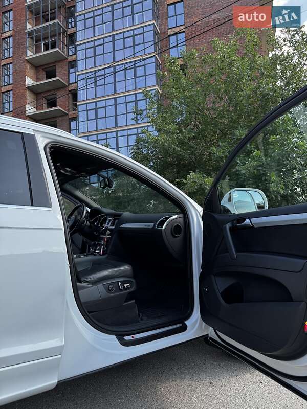 Внедорожник / Кроссовер Audi Q7 2012 в Полтаве фото 34 Внедорожник / Кроссовер Audi Q7 2012 в Полтаве