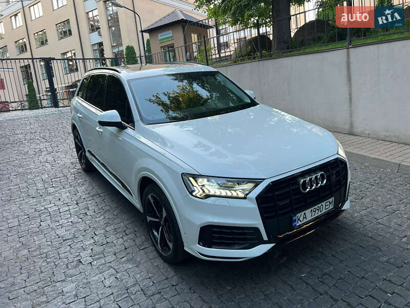 Позашляховик / Кросовер Audi Q7 2019 в Києві фото 11 Позашляховик / Кросовер Audi Q7 2019 в Києві