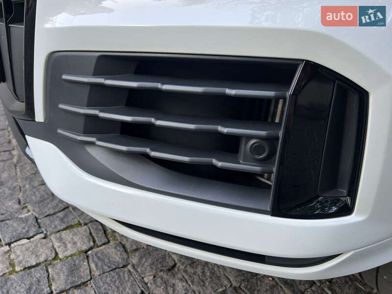 Позашляховик / Кросовер Audi Q7 2019 в Києві фото 60 Позашляховик / Кросовер Audi Q7 2019 в Києві