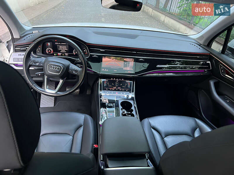 Позашляховик / Кросовер Audi Q7 2019 в Києві фото 71 Позашляховик / Кросовер Audi Q7 2019 в Києві