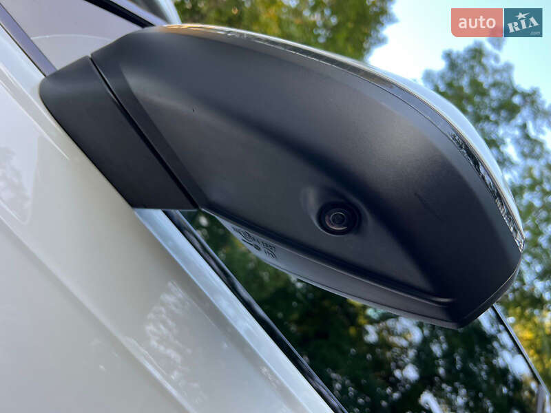 Позашляховик / Кросовер Audi Q7 2019 в Києві фото 116 Позашляховик / Кросовер Audi Q7 2019 в Києві