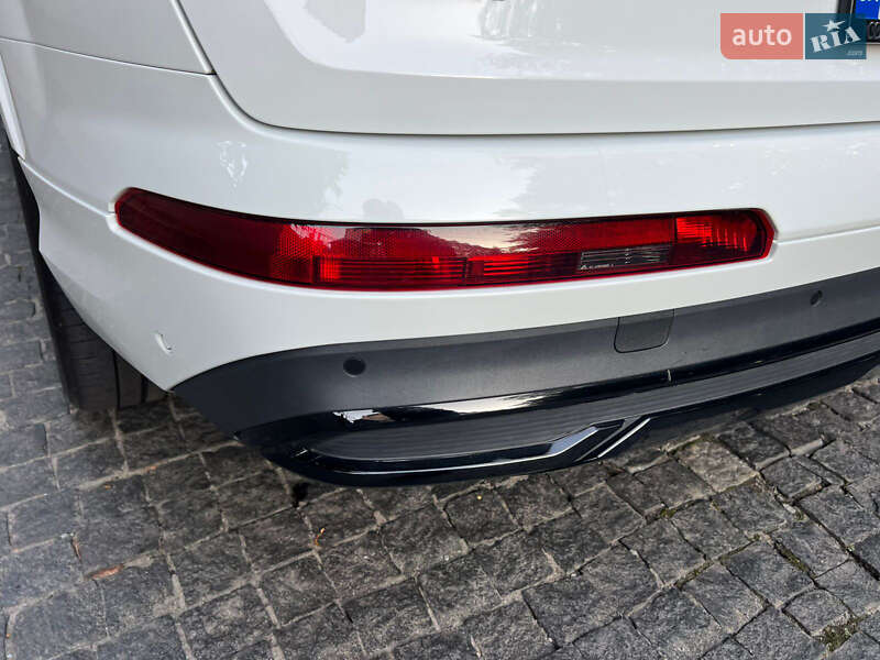 Позашляховик / Кросовер Audi Q7 2019 в Києві фото 128 Позашляховик / Кросовер Audi Q7 2019 в Києві