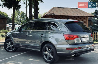 Внедорожник / Кроссовер Audi Q7 2013 в 