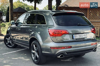 Внедорожник / Кроссовер Audi Q7 2013 в 