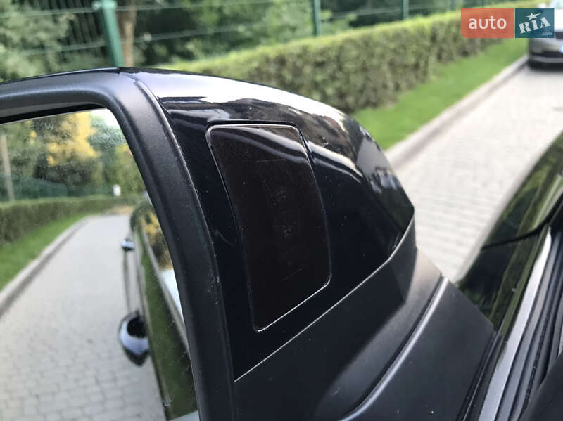 Позашляховик / Кросовер Audi Q7 2015 в Луцьку