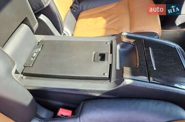 Внедорожник / Кроссовер Audi Q7 2009 в 
