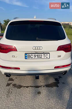 Внедорожник / Кроссовер Audi Q7 2013 в 