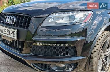 Позашляховик / Кросовер Audi Q7 2015 в 