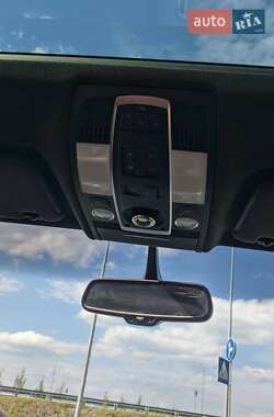Позашляховик / Кросовер Audi Q7 2015 в 