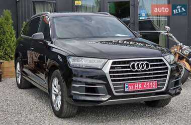 Внедорожник / Кроссовер Audi Q7 2018 в 