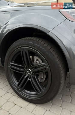 Внедорожник / Кроссовер Audi Q7 2012 в 