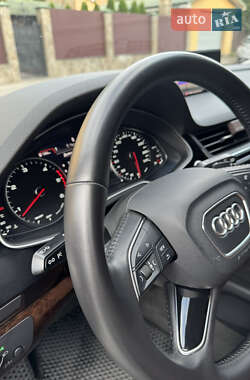 Внедорожник / Кроссовер Audi Q7 2015 в 