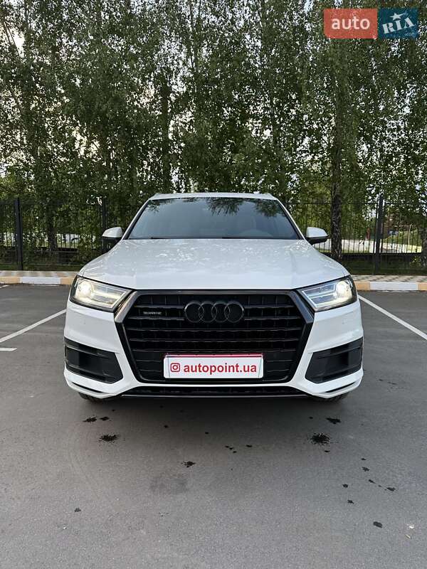 Внедорожник / Кроссовер Audi Q7 2018 в Белогородке