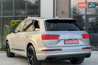 Внедорожник / Кроссовер Audi Q7 2019 в 