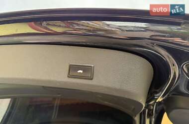 Внедорожник / Кроссовер Audi Q7 2011 в 