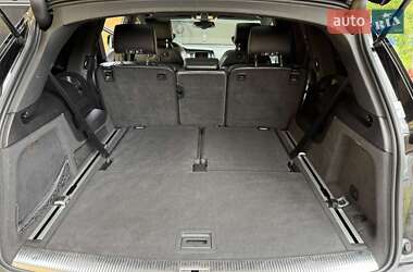 Внедорожник / Кроссовер Audi Q7 2011 в 