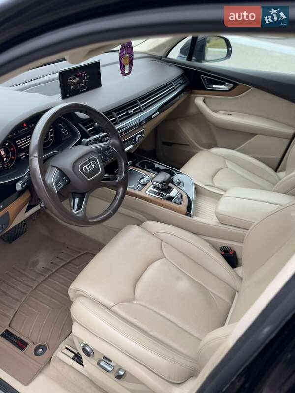 Позашляховик / Кросовер Audi Q7 2018 в Львові фото 36 Позашляховик / Кросовер Audi Q7 2018 в Львові