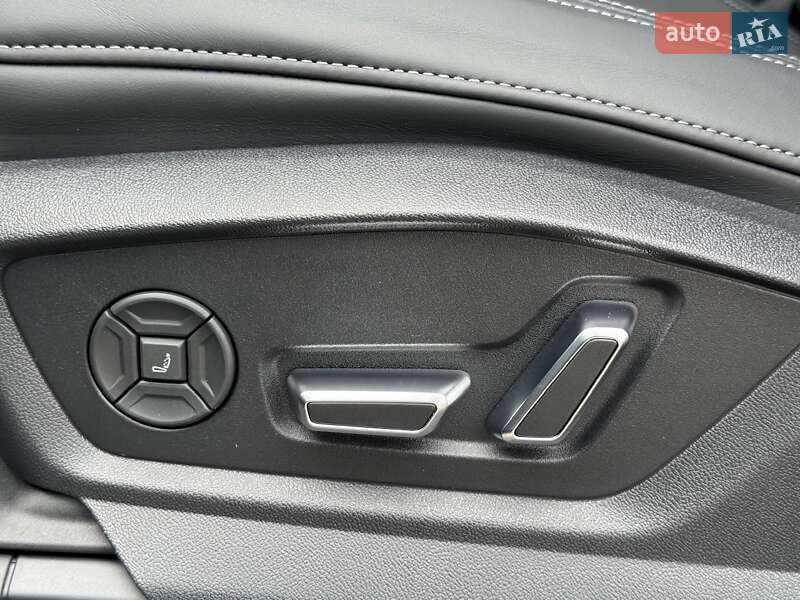 Внедорожник / Кроссовер Audi Q7 2024 в Киеве
