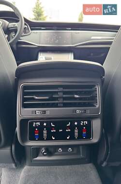 Внедорожник / Кроссовер Audi Q7 2024 в 