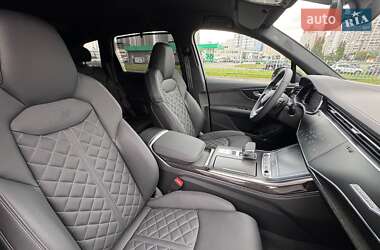Внедорожник / Кроссовер Audi Q7 2024 в 