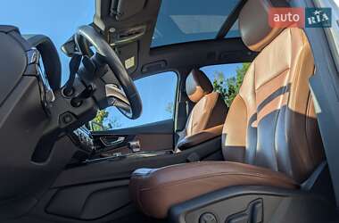 Позашляховик / Кросовер Audi Q7 2017 в 