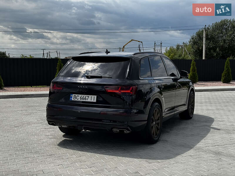 Внедорожник / Кроссовер Audi Q7 2016 в Львове
