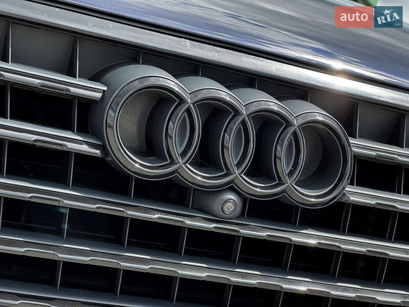 Внедорожник / Кроссовер Audi Q7 2016 в Львове